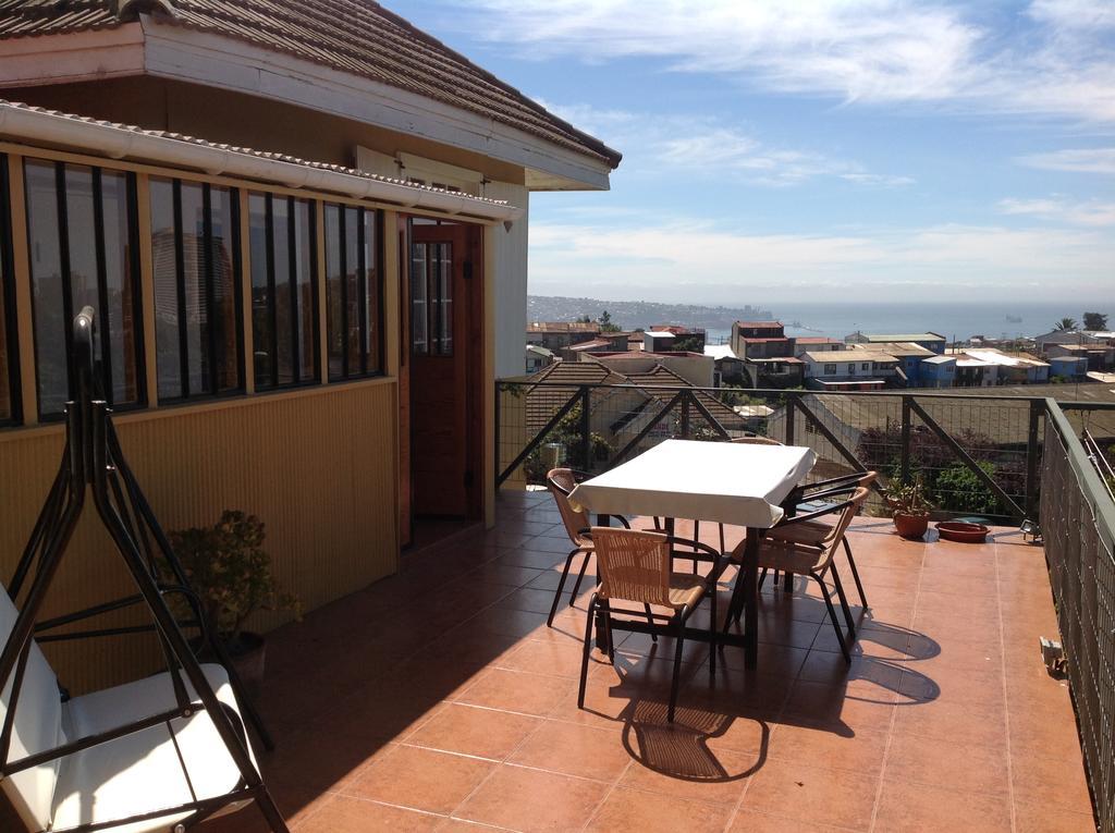 Pontoval B&B Valparaiso Bagian luar foto
